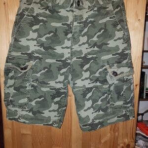 Aeropostale Green Camouflage Cargo Shorts